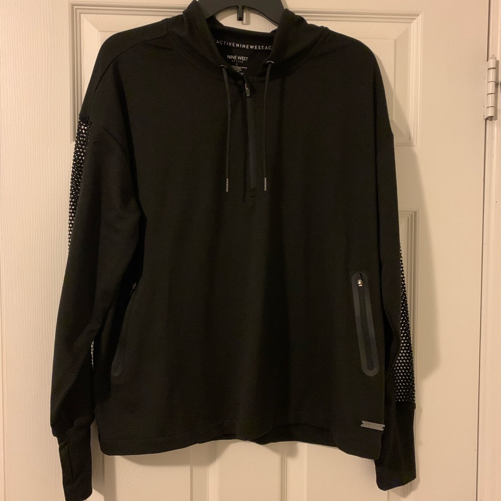 Nine West Active Lightweight Sweatshirt Top NWOT